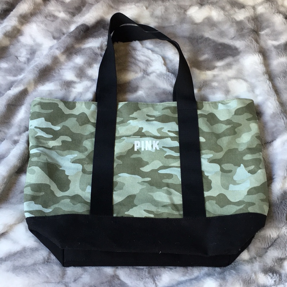 🎃 PINK Victoria Secrets Camo Tote